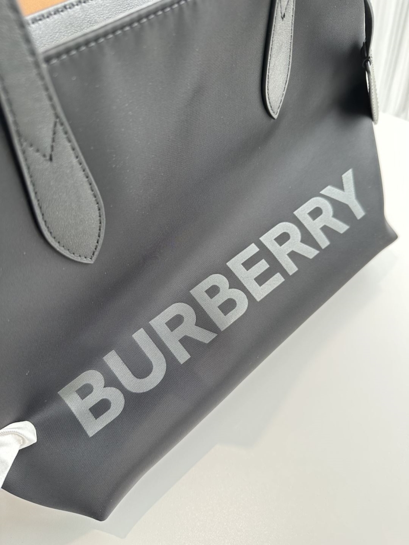 Bv*b*rry shopping bags